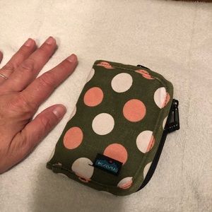 Small Kavu wallet